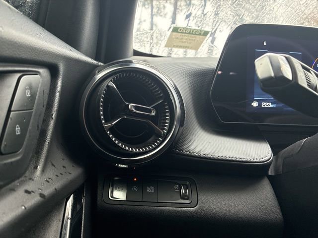 Used 2025 Chevrolet Equinox LT image 25