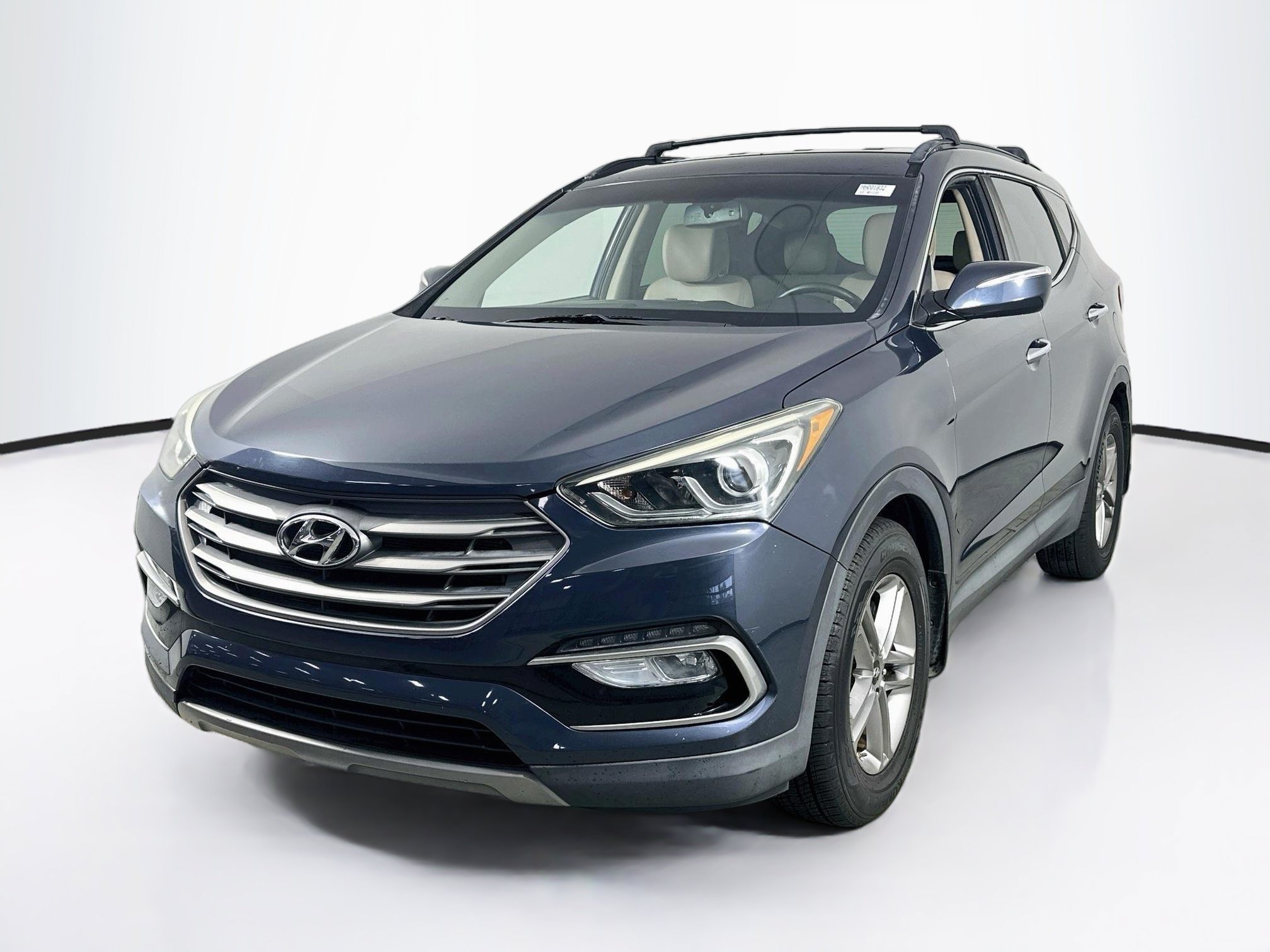 Used 2017 Hyundai Santa Fe Sport FWD image 1