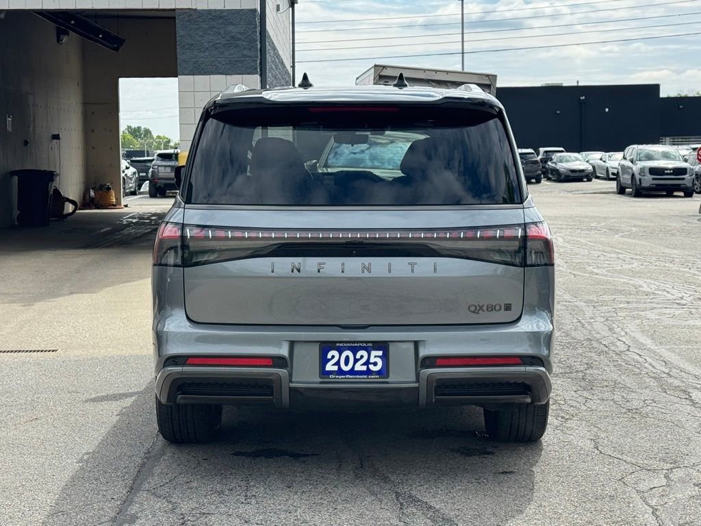 Used 2025 INFINITI QX80 Autograph AWD/4WD image 6