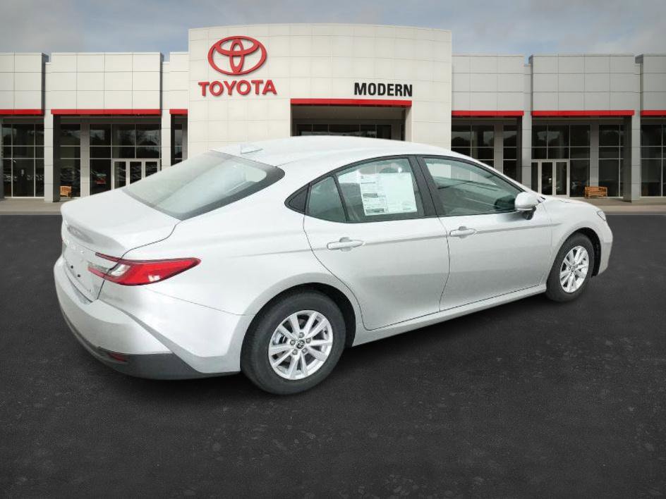 New 2026 Toyota Camry LE FWD image 22