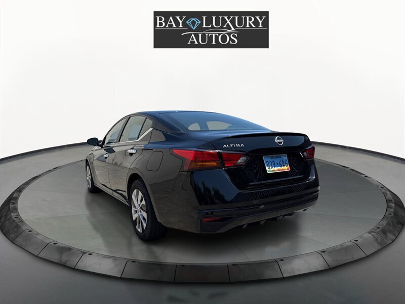 Used 2024 Nissan Altima 2.5 S image 43