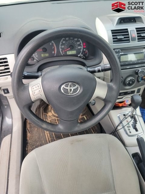 Used 2012 Toyota Corolla LE FWD image 8