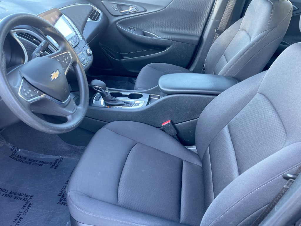 Used 2023 Chevrolet Malibu LS FWD image 29