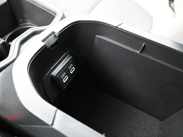 Certified 2024 Toyota RAV4 XLE w/ Convenience Package image 24