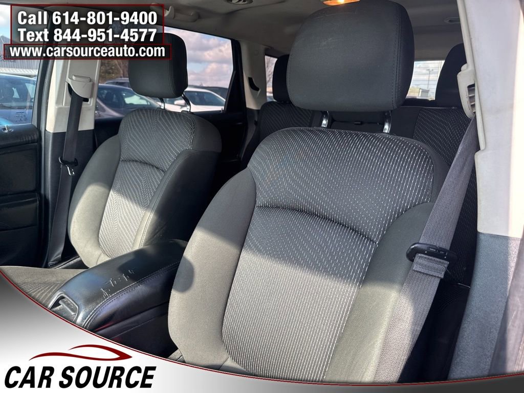 Used 2019 Dodge Journey SE w/ Blacktop Package image 13