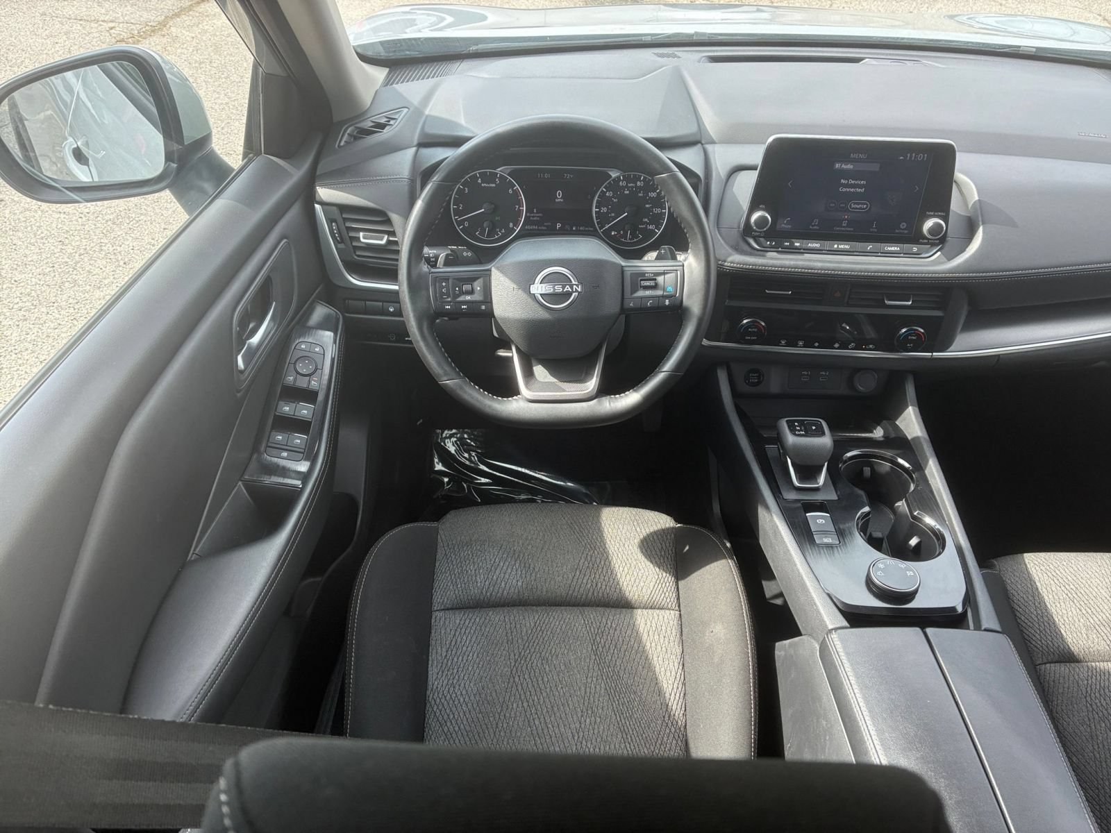 Used 2025 Nissan Rogue SV AWD/4WD image 29