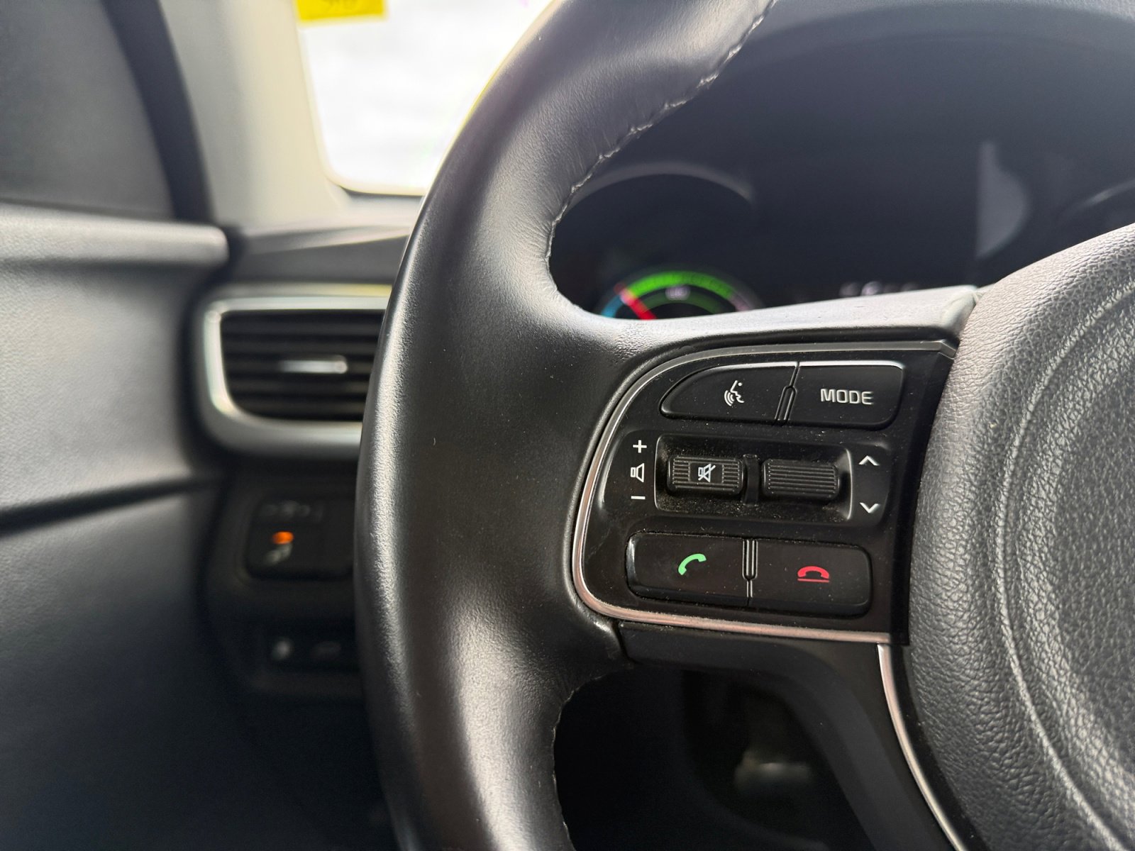 Used 2019 Kia Optima EX FWD image 17