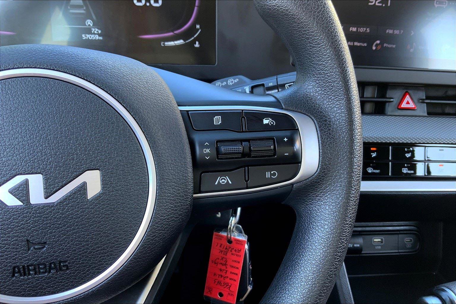 Used 2024 Kia Sportage LX image 17