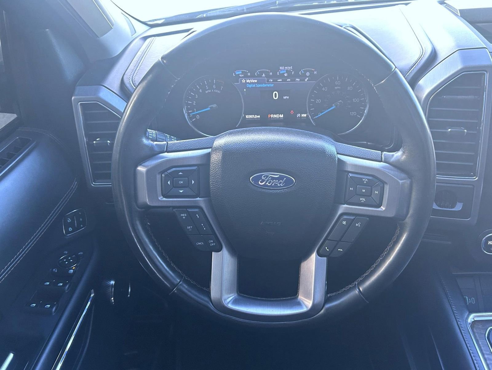 Used 2021 Ford Expedition Platinum image 11