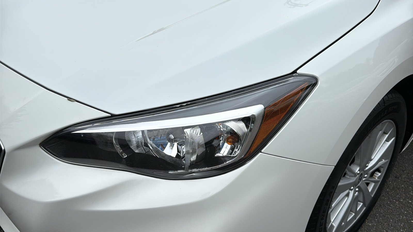 Used 2017 Subaru Impreza 2.0i Premium AWD/4WD image 9