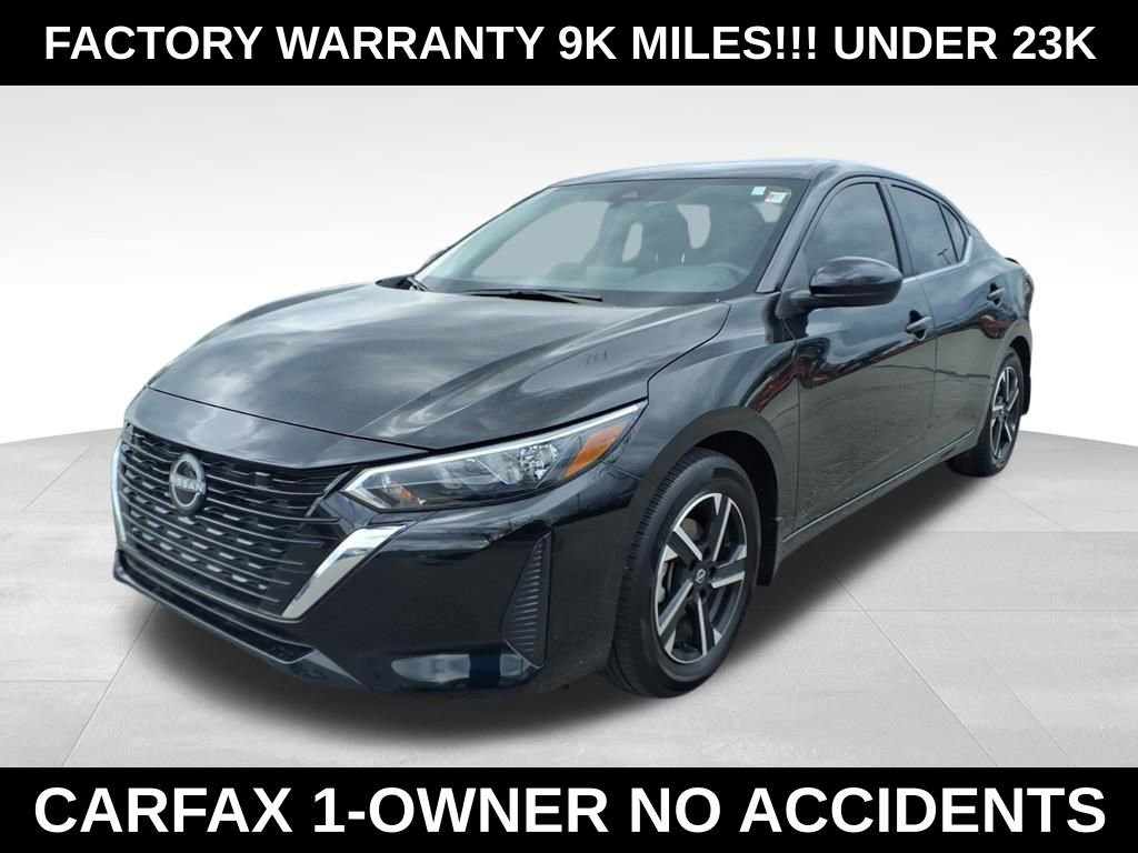 Used 2025 Nissan Sentra SV FWD image 4