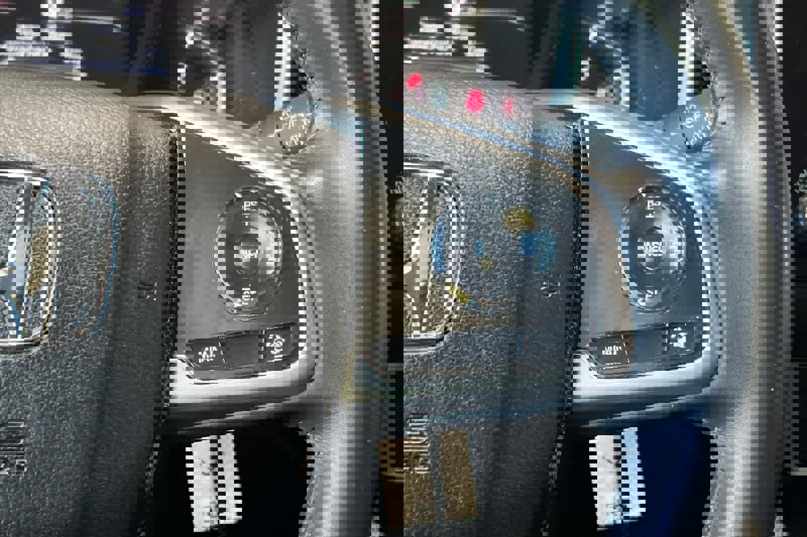 Used 2021 Honda CR-V EX-L image 27