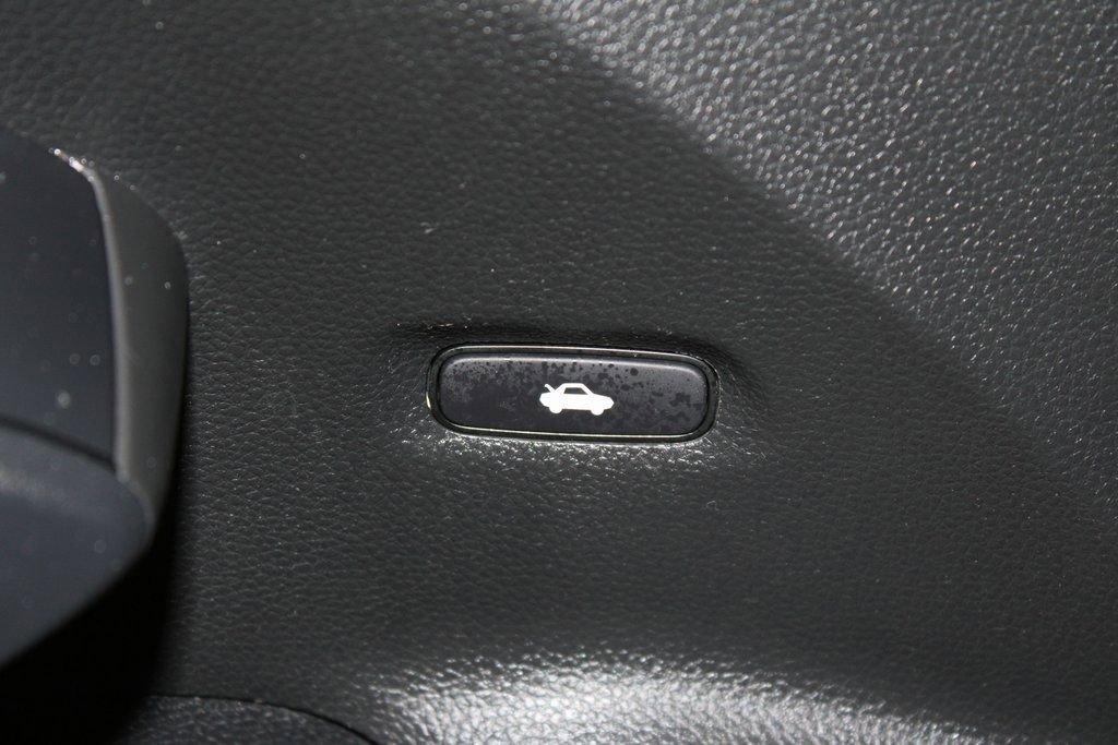 Used 2025 Honda Civic Sport image 10