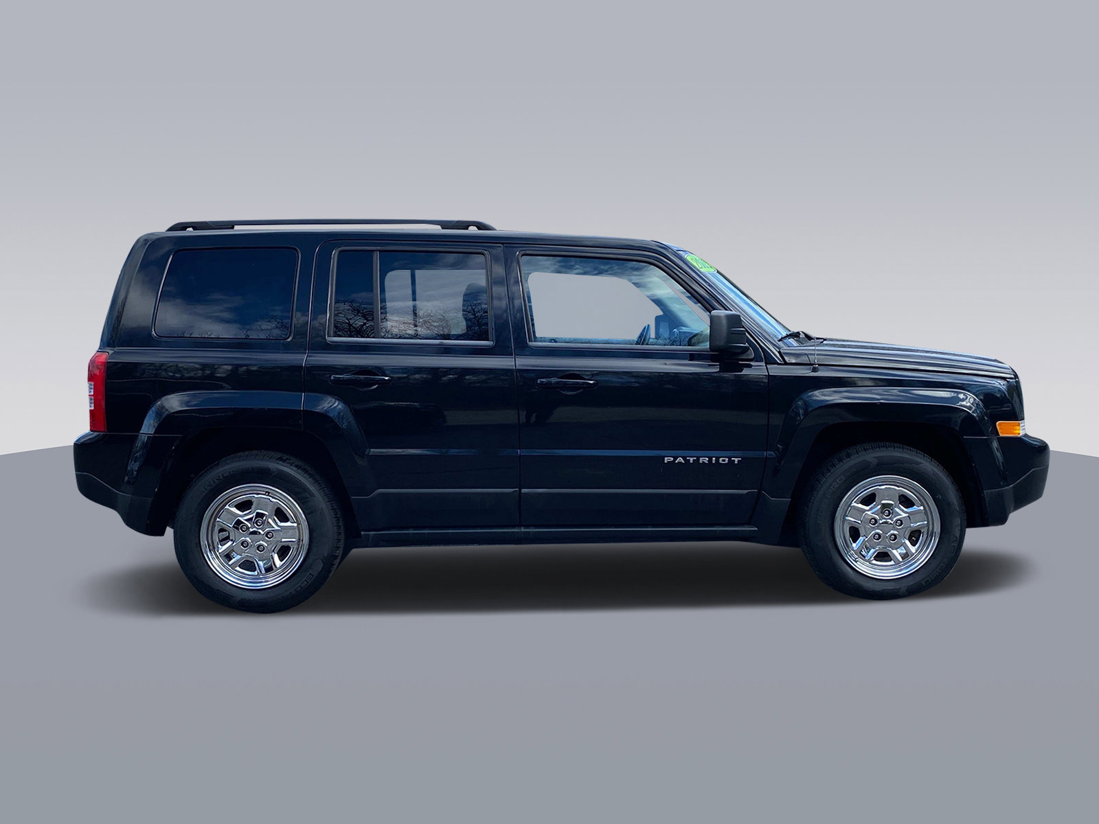 Used 2012 Jeep Patriot Sport w/ PWR Value Group image 4