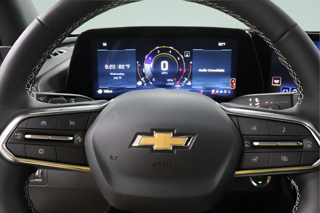 New 2026 Chevrolet Traverse LT w/ Driver Confidence Package FWD image 10