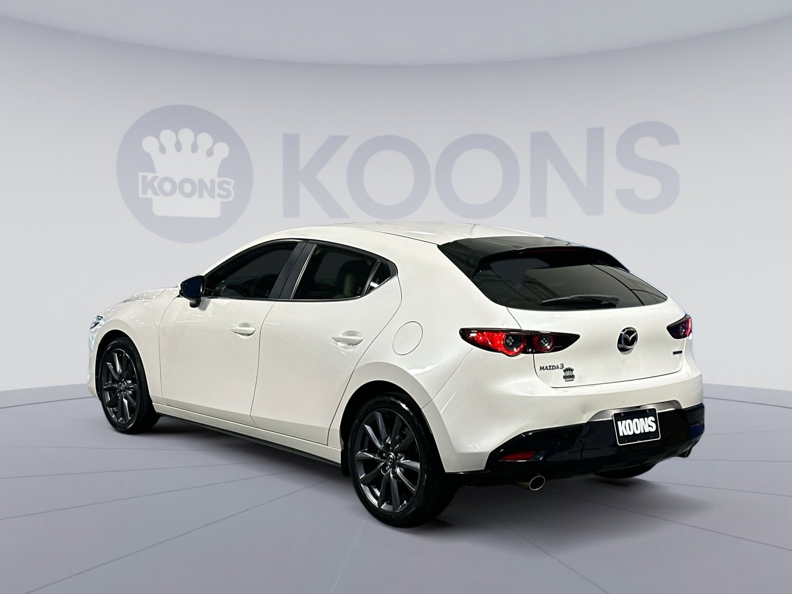 Used 2021 MAZDA MAZDA3 s image 4