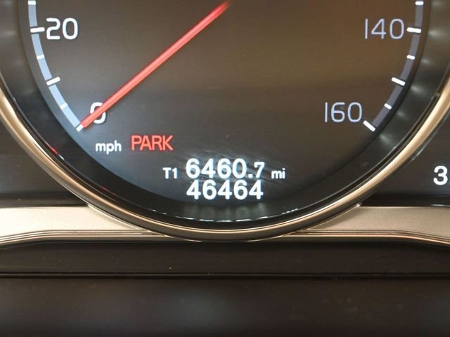 Used 2016 Volvo XC60 T6 w/ Proximity Package image 18