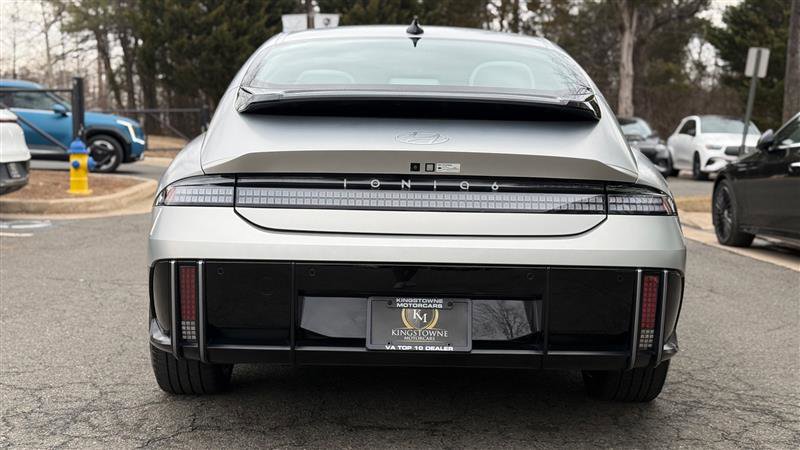 Used 2024 Hyundai Ioniq 6 Limited image 4