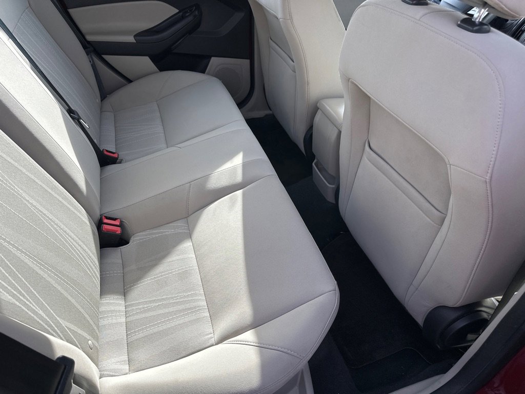 Used 2016 Ford Focus SE image 8