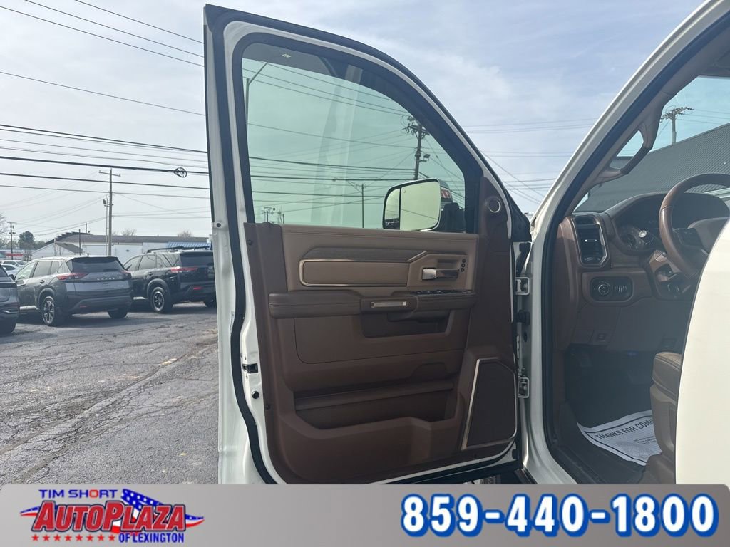 Used 2022 RAM 3500 Limited image 19