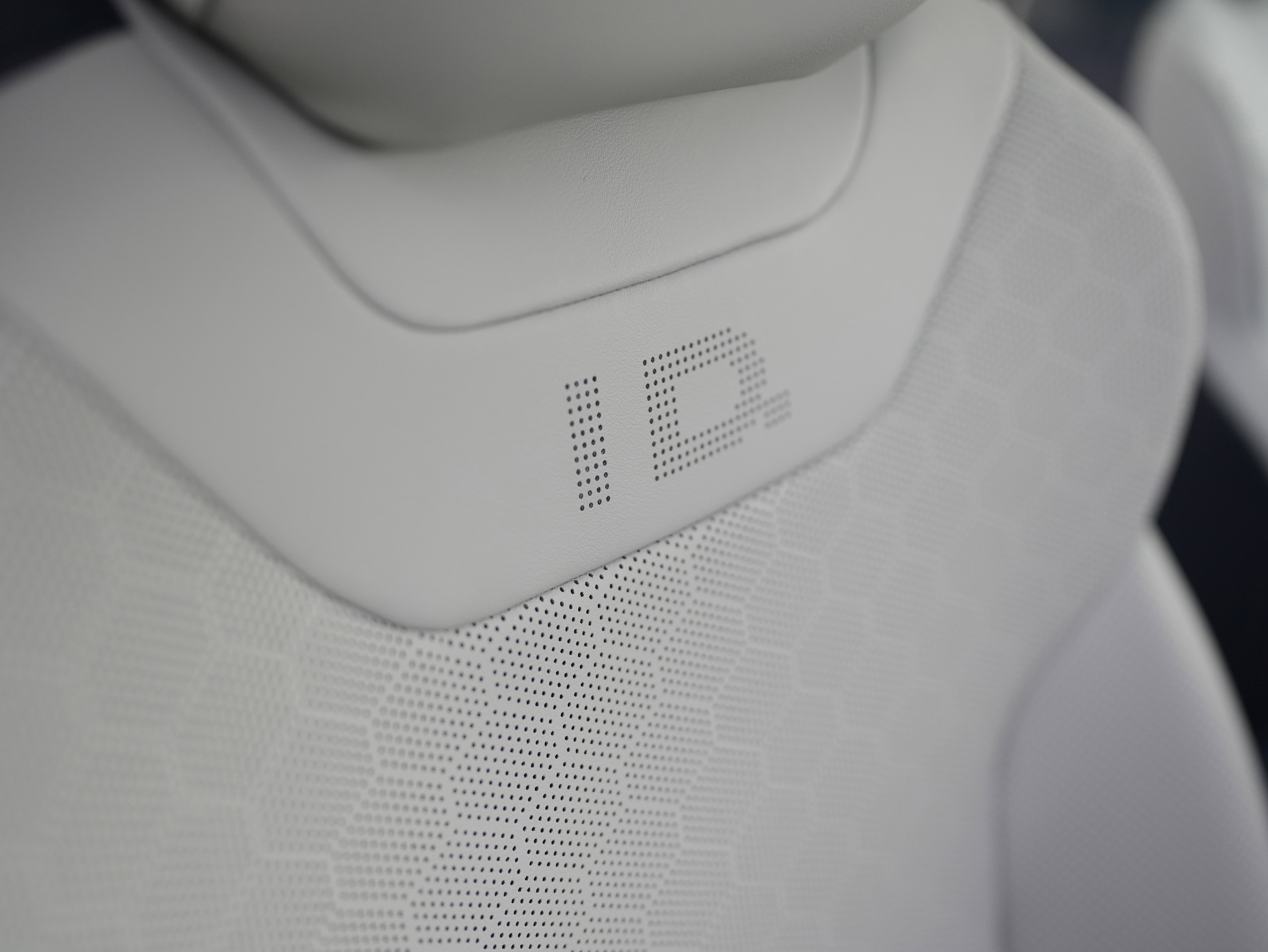 New 2026 Volkswagen ID.4 Pro S Plus image 23