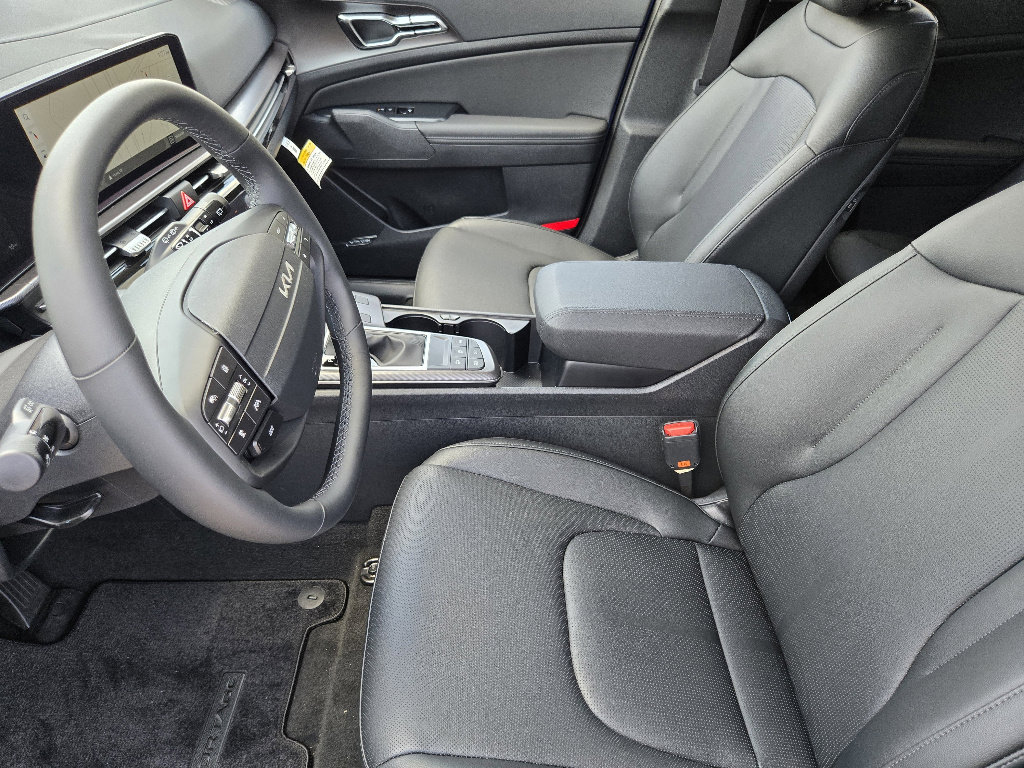 New 2026 Kia Sportage SX image 9