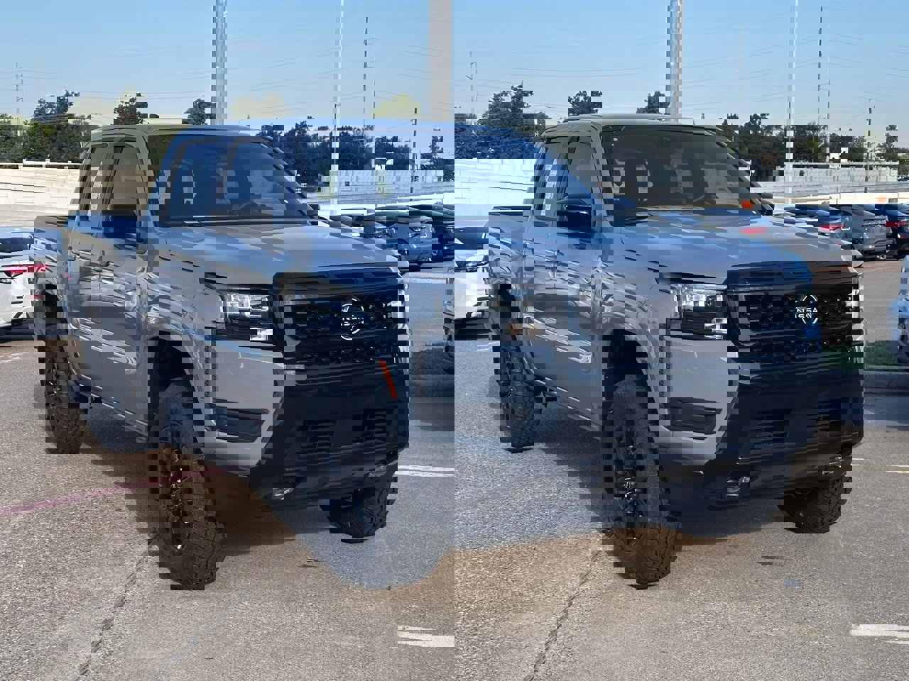 New 2026 Nissan Frontier SV image 4