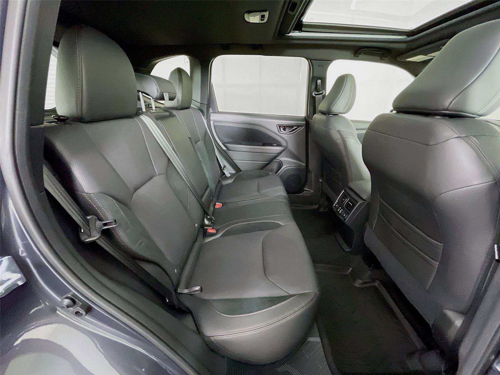 Certified 2025 Subaru Forester Touring w/ Protection Package image 33