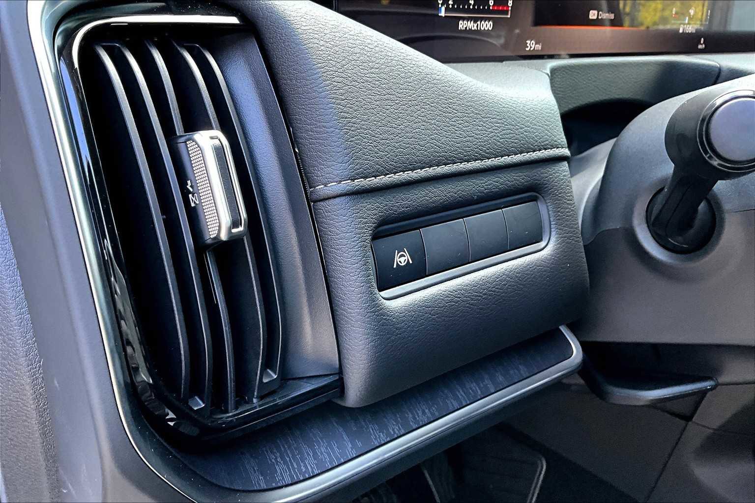 New 2026 Nissan Armada SV image 14