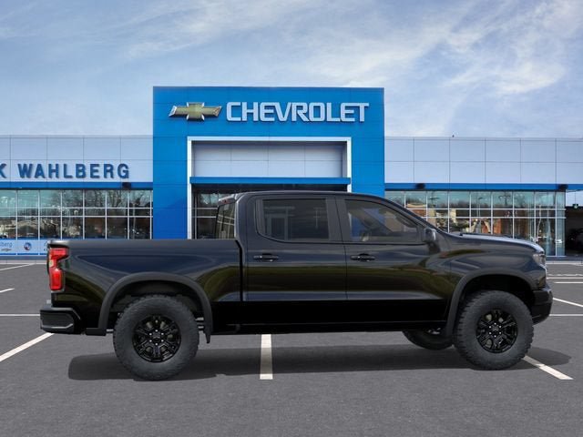 New 2026 Chevrolet Silverado 1500 ZR2 w/ Dark Appearance Package AWD/4WD image 5