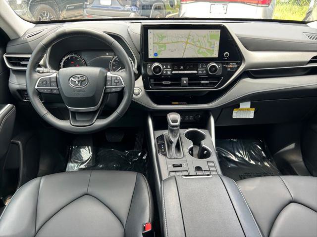 Certified 2026 Toyota Highlander XLE AWD/4WD image 19