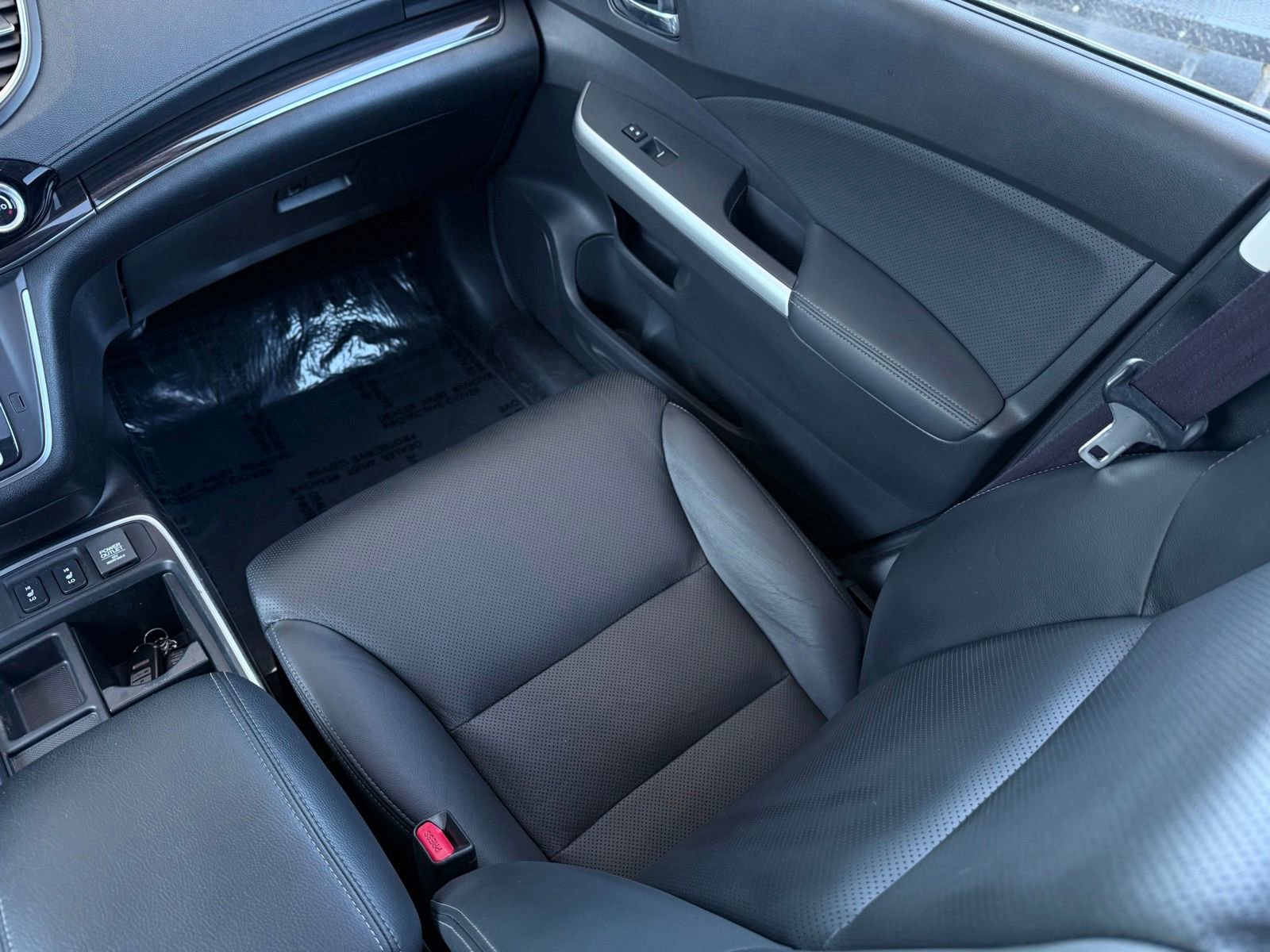 Used 2015 Honda CR-V Touring image 35