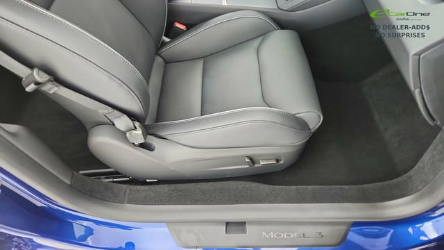 Used 2025 Tesla Model 3 Performance AWD/4WD image 23