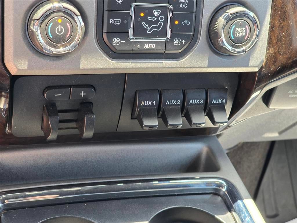 Used 2015 Ford F250 Platinum AWD/4WD image 19