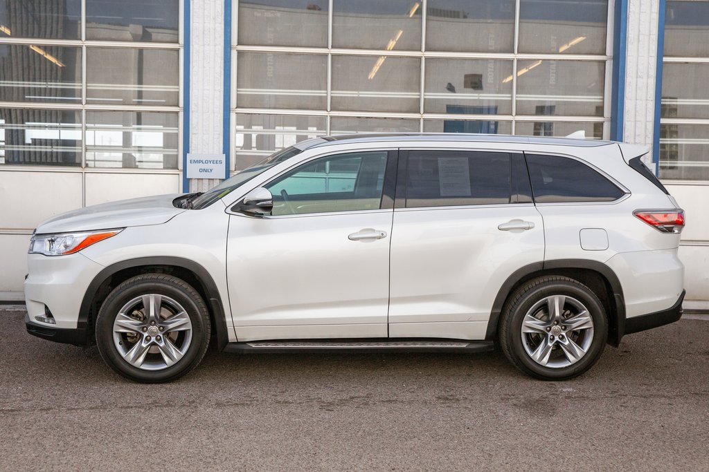 Used 2015 Toyota Highlander Limited image 8