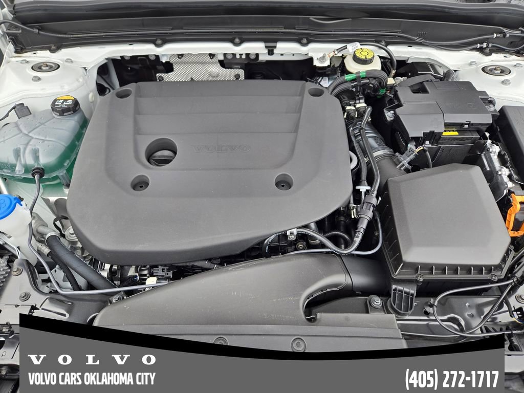 New 2026 Volvo XC40 B5 Plus w/ Protection Package Premier image 30