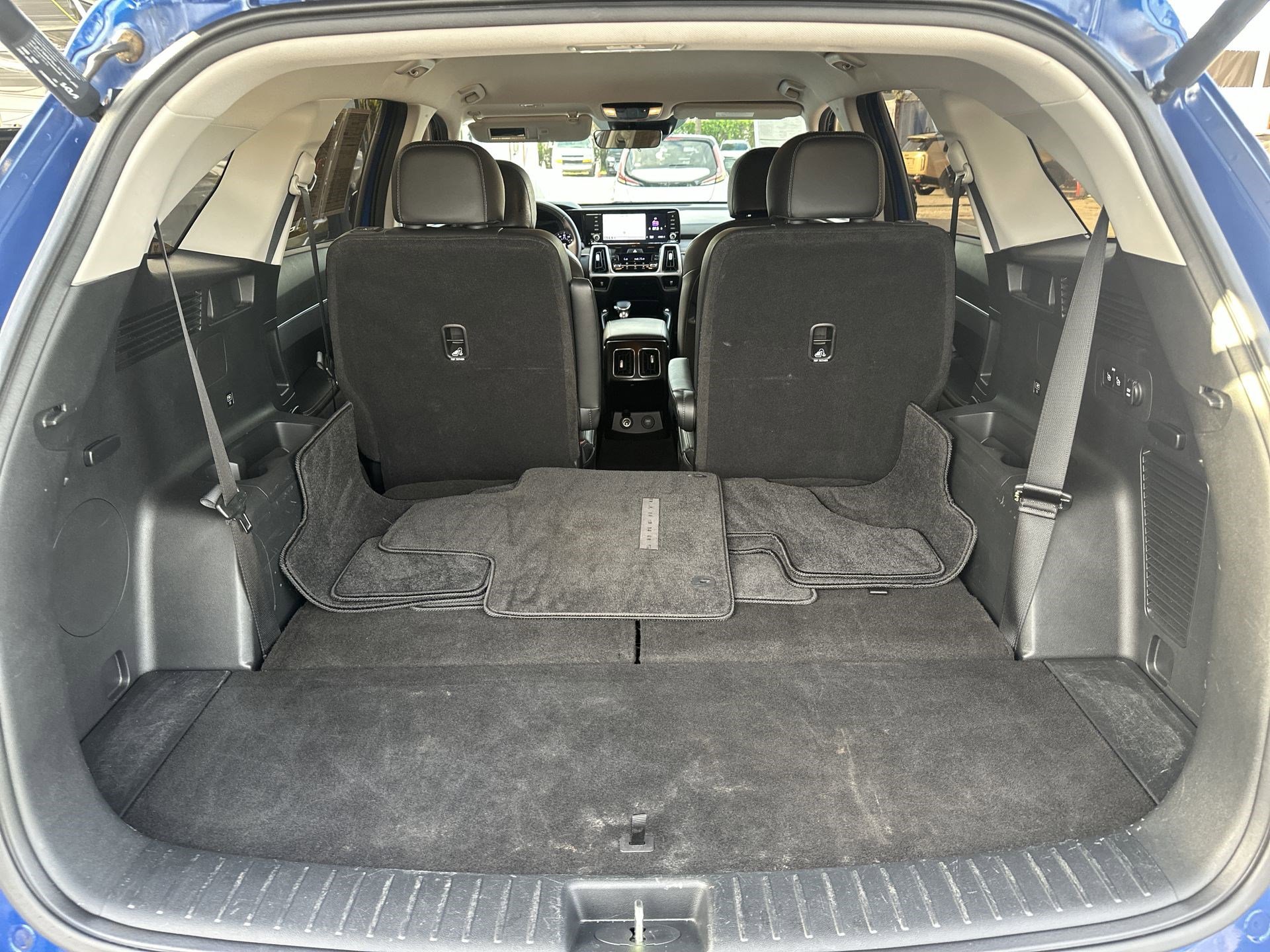 Certified 2022 Kia Sorento EX FWD image 20