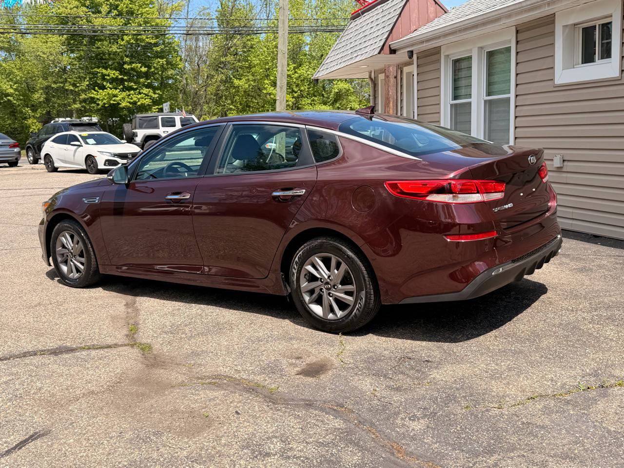 Used 2020 Kia Optima LX FWD image 4