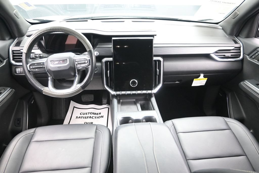 Used 2024 GMC Acadia Elevation w/ Luxury Package FWD image 15