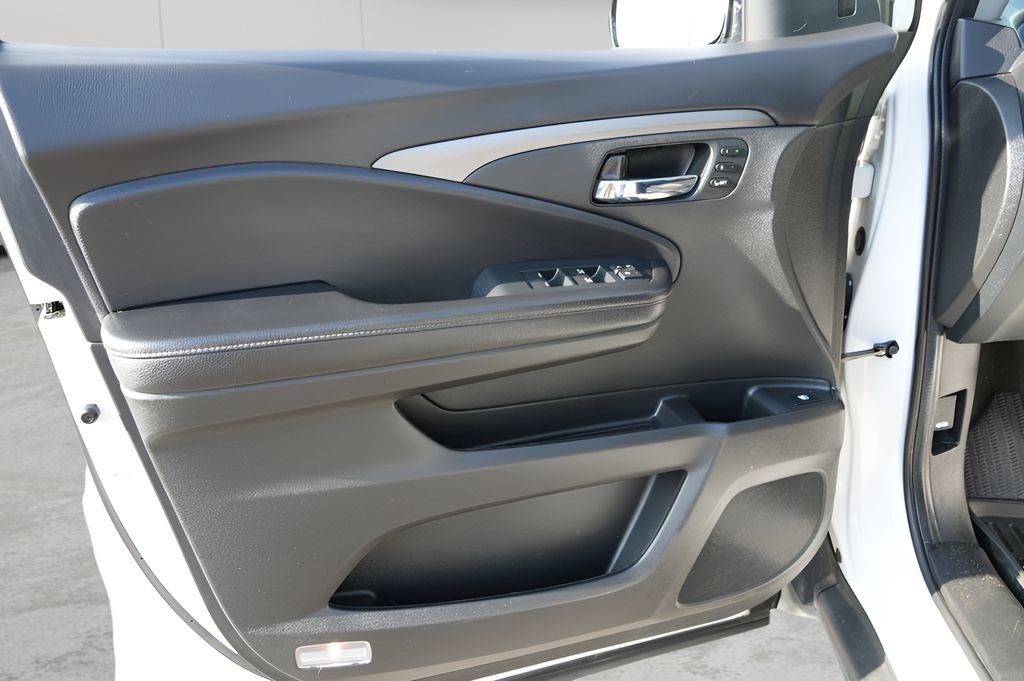 Certified 2023 Honda Ridgeline RTL-E image 16