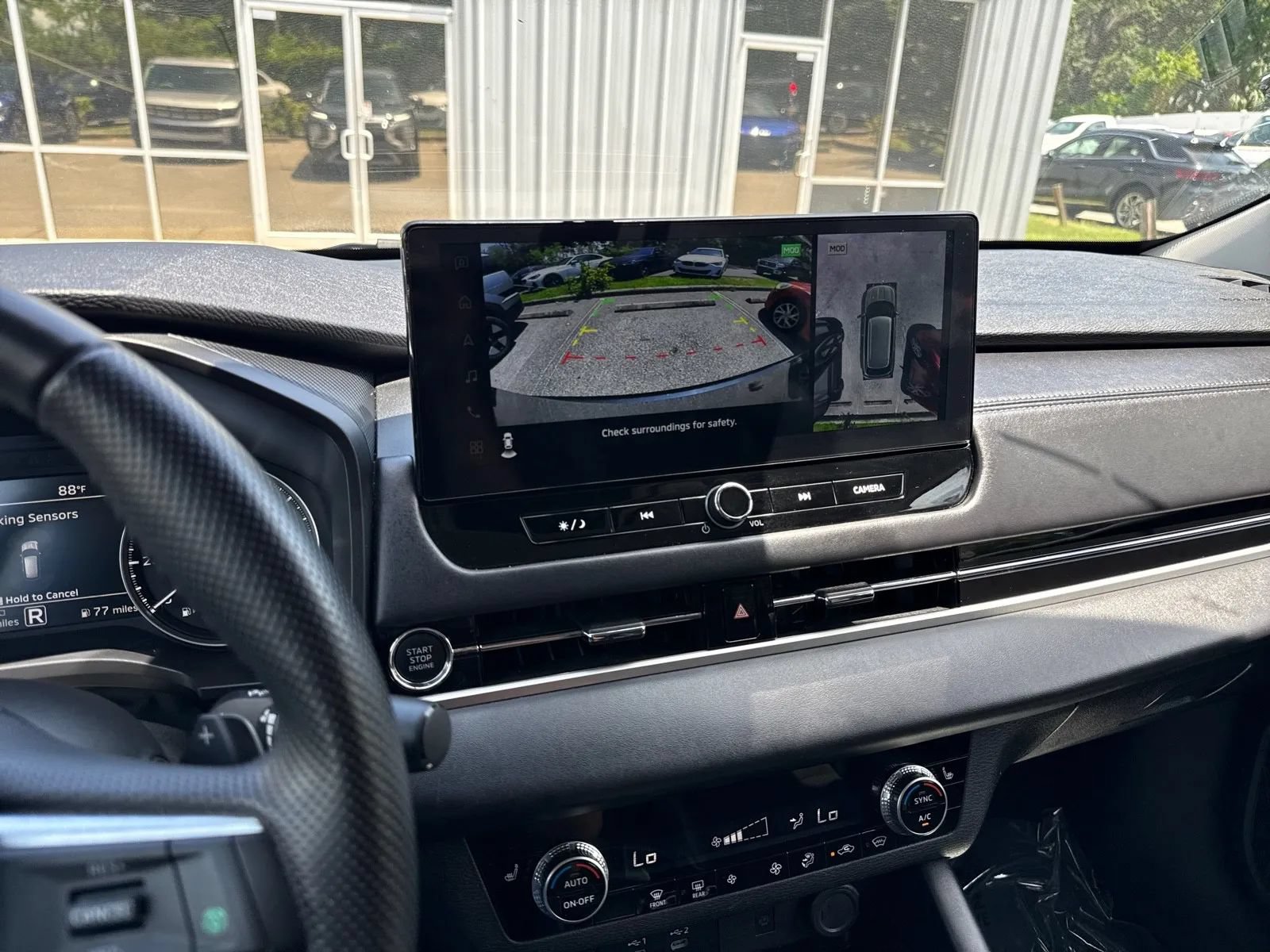 Used 2025 Mitsubishi Outlander AWD image 22