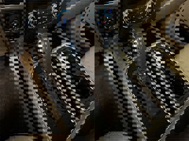 Used 2020 Ford F150 Lariat w/ Equipment Group 502A Luxury image 16