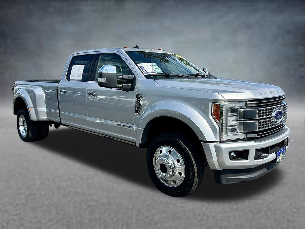 Used 2019 Ford F450 Platinum w/ Platinum Ultimate Package AWD/4WD image 3