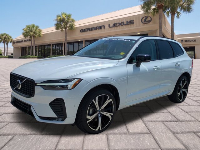 Used 2025 Volvo XC60 B5 Ultra w/ Protection Package Premier AWD/4WD image 8