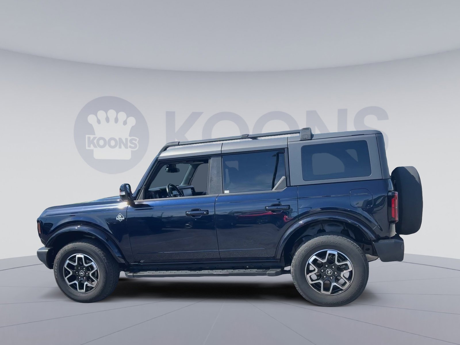 Used 2021 Ford Bronco Outer Banks AWD/4WD image 8