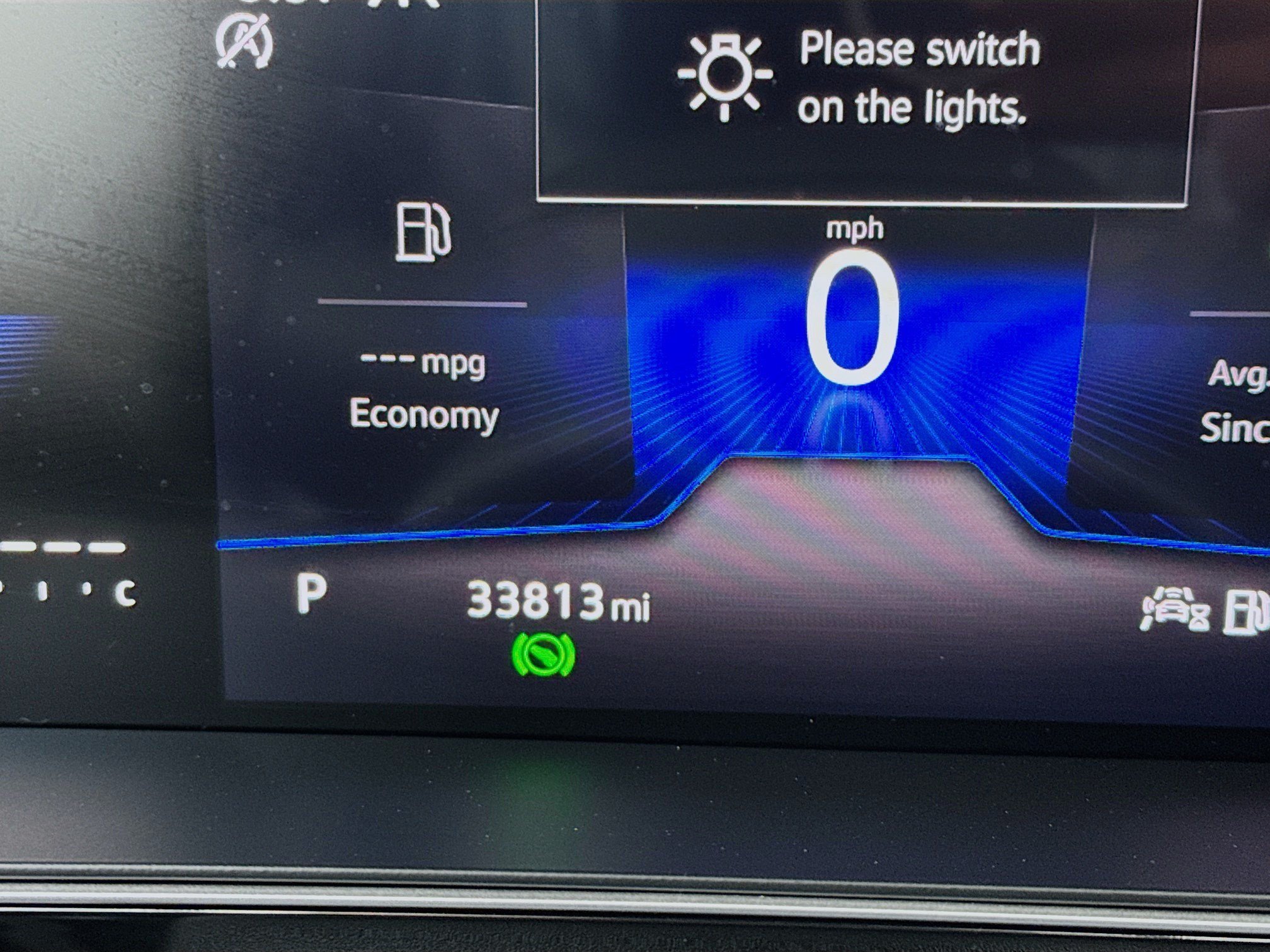 Used 2025 Volkswagen Jetta SE FWD image 8