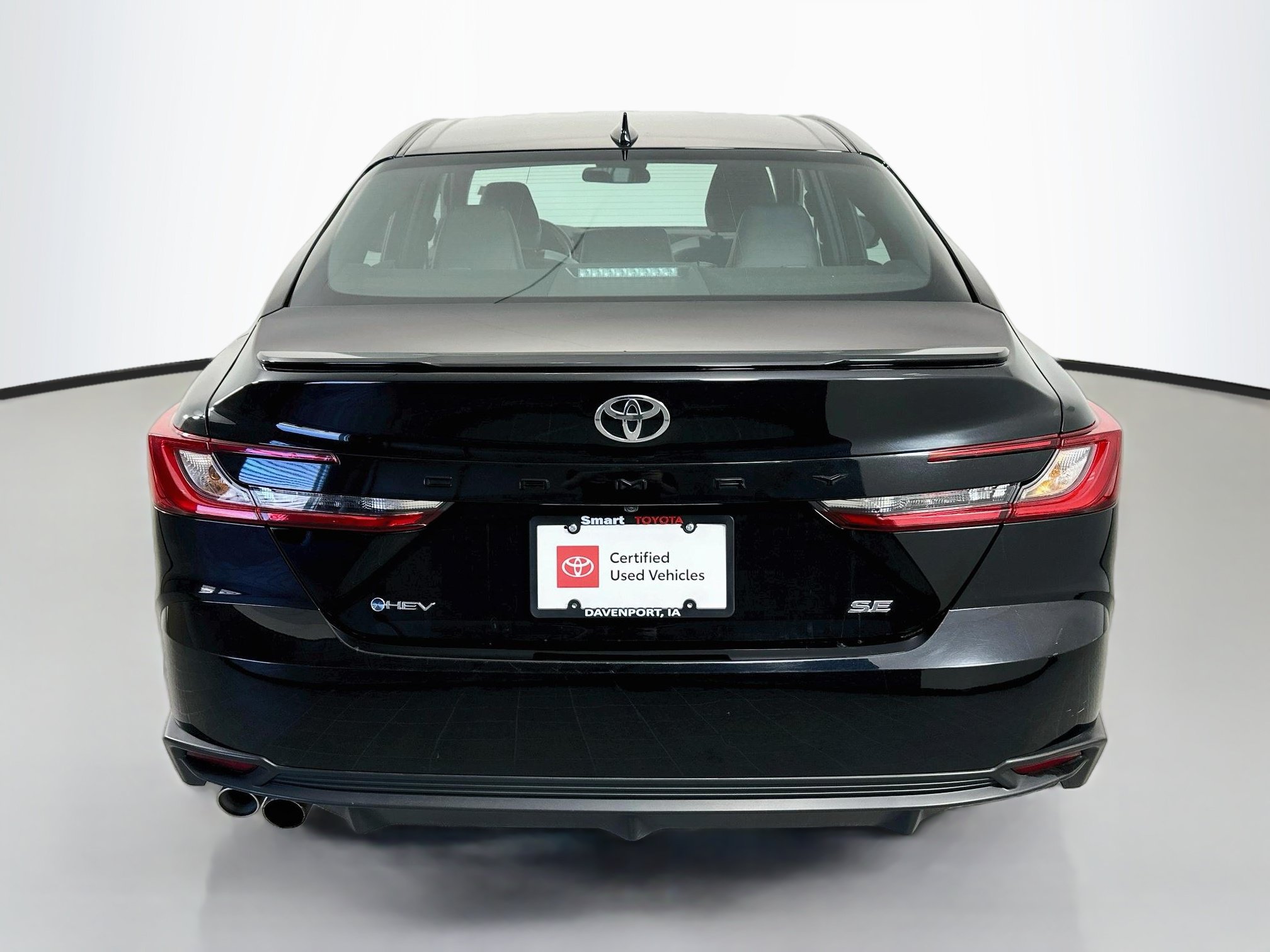 Certified 2025 Toyota Camry SE FWD image 6