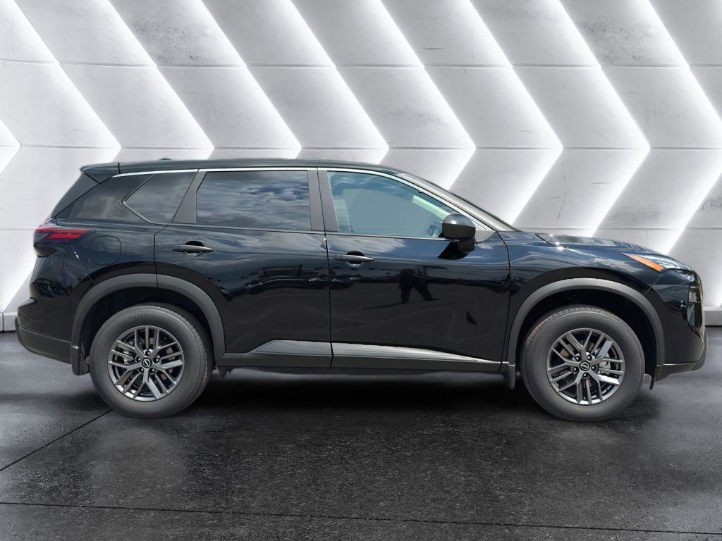 New 2026 Nissan Rogue S image 9