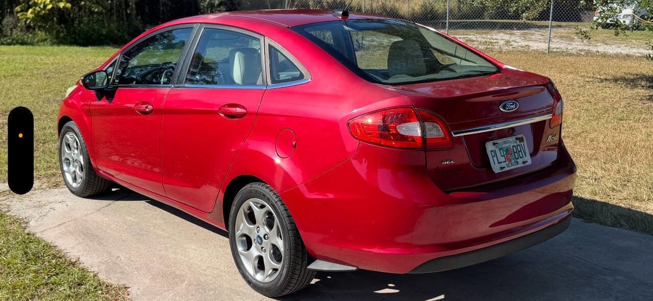 Used 2012 Ford Fiesta SEL image 4