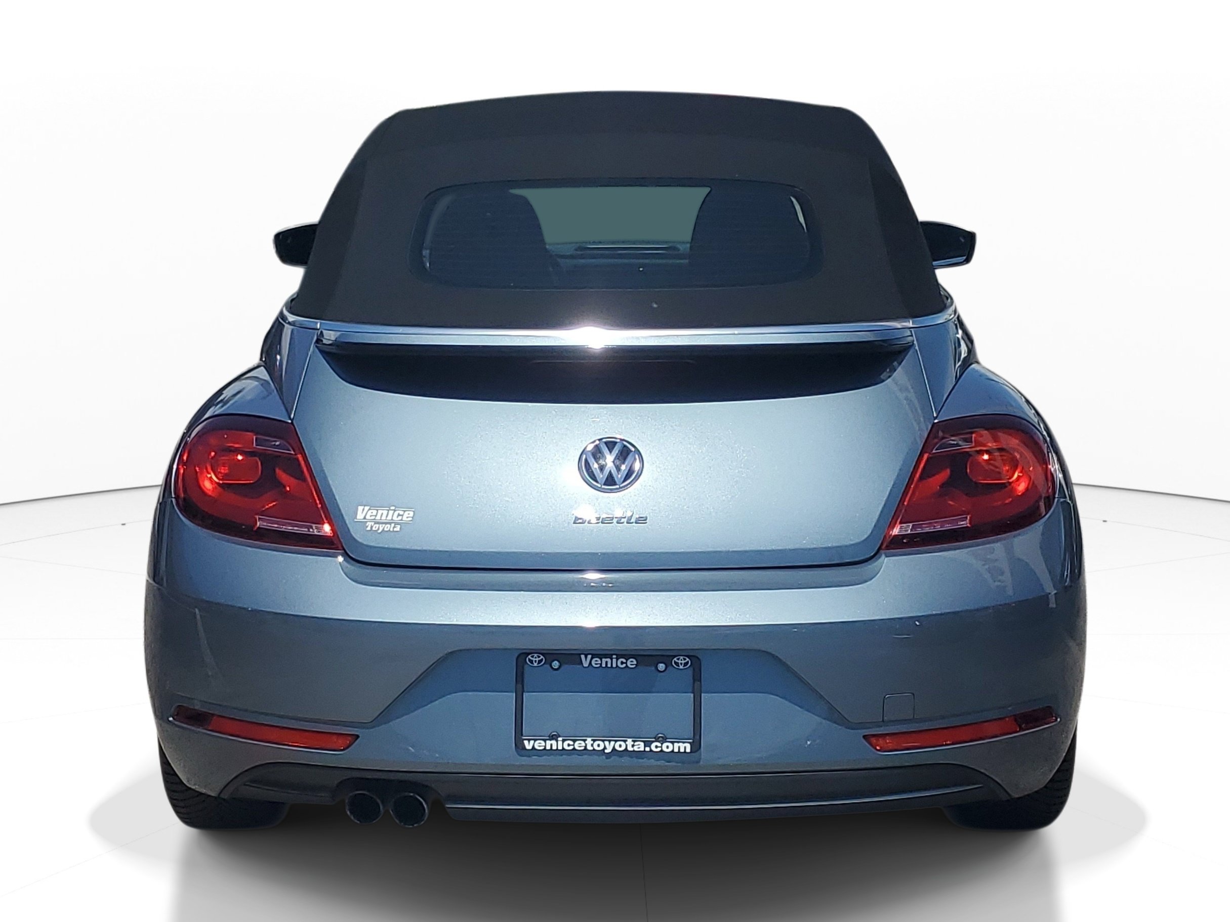 Used 2019 Volkswagen Beetle 2.0T SE FWD image 5
